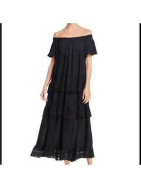 MUCHE ET MUCHETTE
Esmerelda Off The shoulder cover up in black